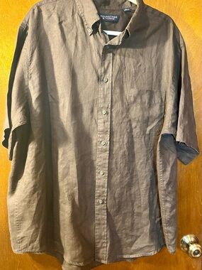 Roundtree & Yorke Men's Brown Short-Sleeve Linen-Blend Button-Down Shirt